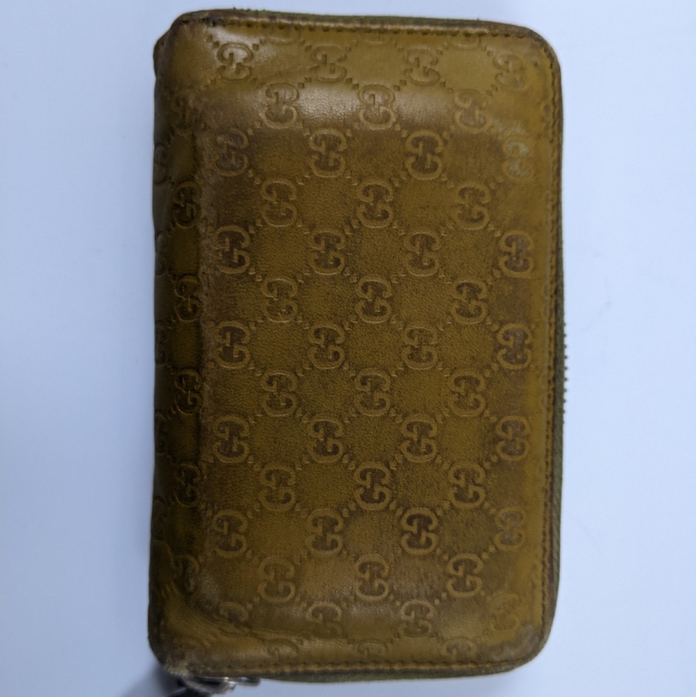 Gucci signiture micro GG card case/wallet